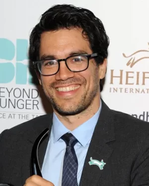 Tai Lopez - Home Sharing Management Company